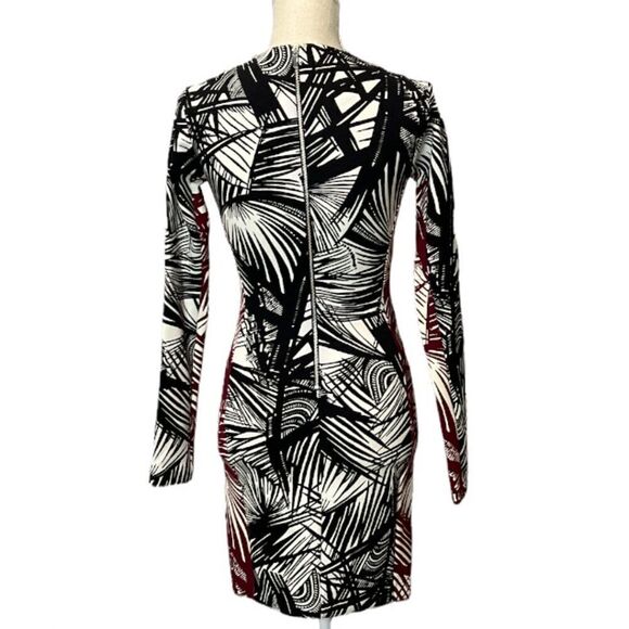 Elizabeth and James Palm Print Bodycon Mini Dress - Picture 4 of 7